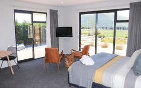 Fivestone Suite